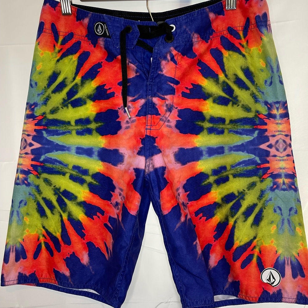 Mens Volcom swim trunks